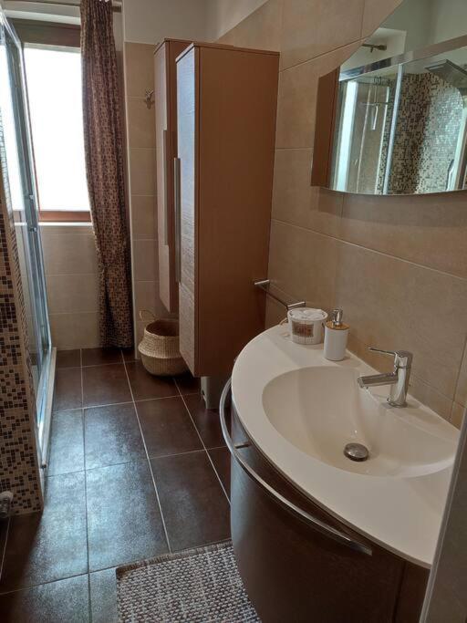 Casa Twins Apartment Bari Luaran gambar